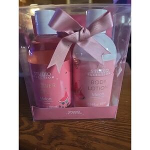 Studio Selection, Body Care Duo, Shower Gel and Body Lotion, Melon Scent